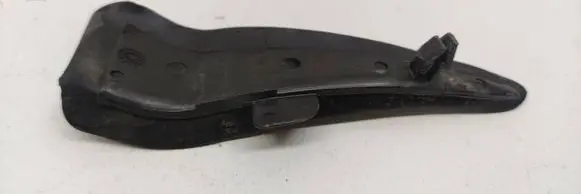 Peugeot 308 Windshield trim 98072348XT