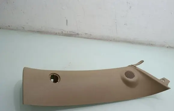Hummer H3 (A) pillar trim