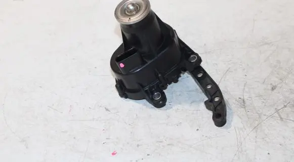Mercedes-Benz Sprinter W906 Intake manifold valve actuator/motor A6511500094