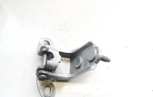 Honda FR-V Rear door lower hinge