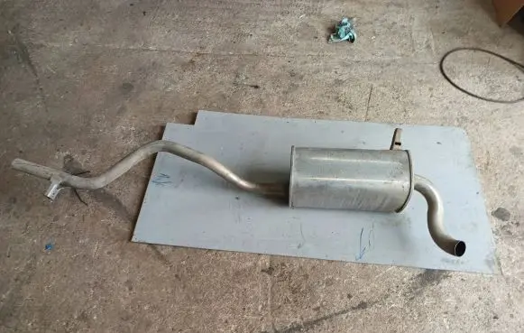 Renault Clio III Rear muffler/silencer tail pipe 8200487861