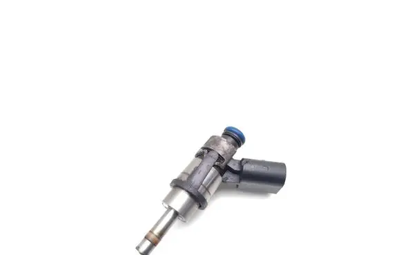 Audi A4 S4 B7 8E 8H Fuel injector 06F906036A
