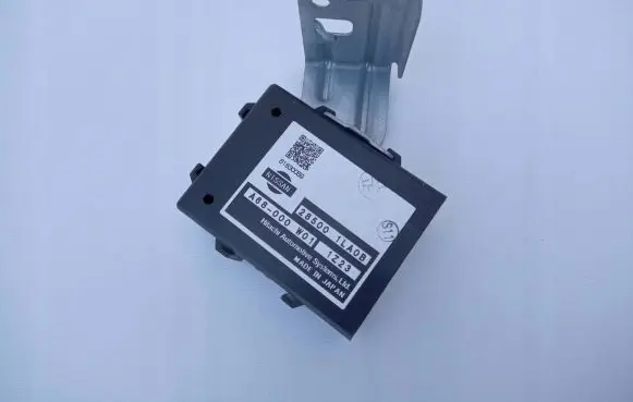 Infiniti QX80 Other control units/modules 28500-1LA0B