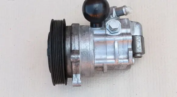 BMW 5 E60 E61 Electric power steering pump 6768940 LH2113337 LFR440