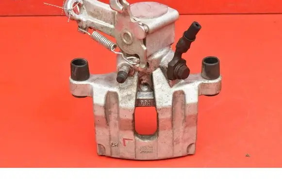 Opel Vectra C Rear brake caliper CZH1128