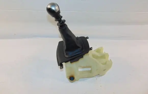 SsangYong Korando Gear shifter/selector 3170034101LBA