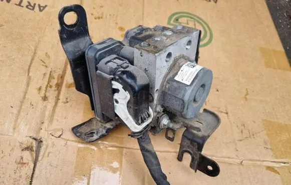 Peugeot 308 ABS Pump 9809264880