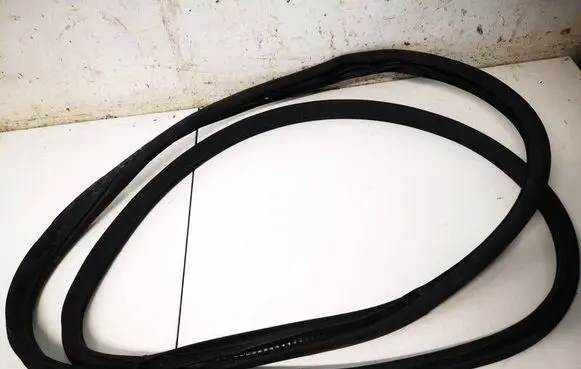 Mercedes-Benz A W176 Rubber seal front coupe door 