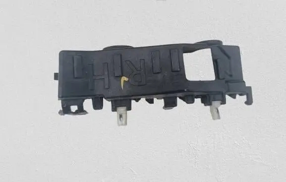 Hyundai Tucson TL Front bumper mounting bracket 86516D7000
