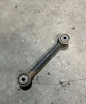 Nissan Terrano Rear control arm