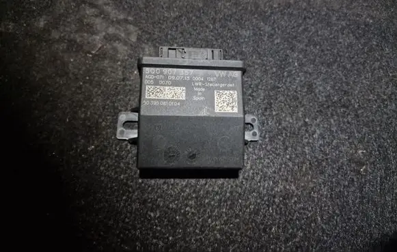 Volkswagen Golf VII Comfort/convenience module 5Q0907357