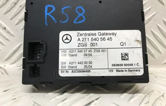 Mercedes-Benz E W211 Gateway control module A2115405645