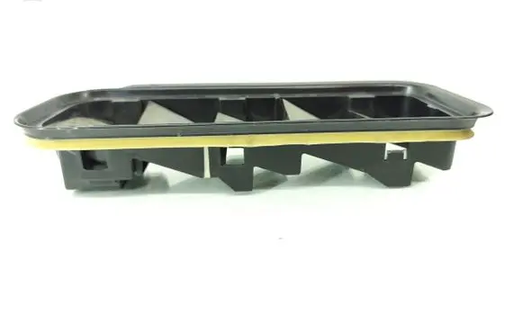 Volvo XC60 Quarter panel pressure vent 31449325