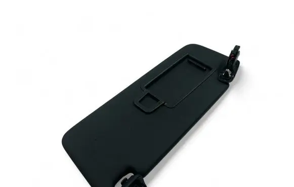 Sun visor