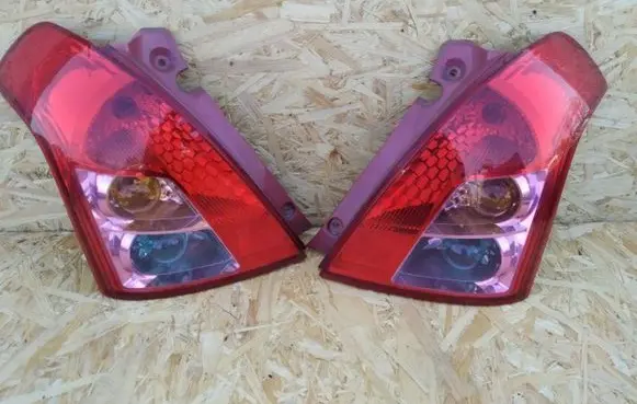Suzuki Swift I Rear/tail lights set 