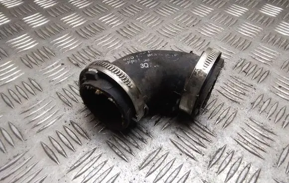 Audi A4 S4 B7 8E 8H Intercooler hose/pipe