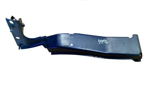 Audi A5 8T 8F Fender mounting bracket 8T0821136A