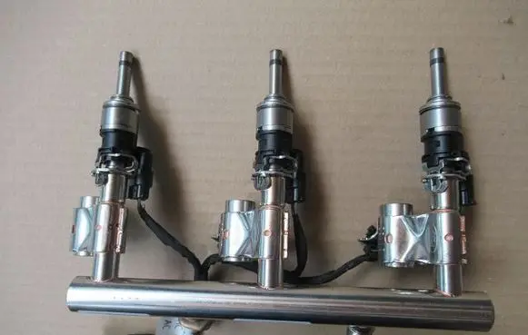 Ford Focus Fuel injector HX7G9H487ACT