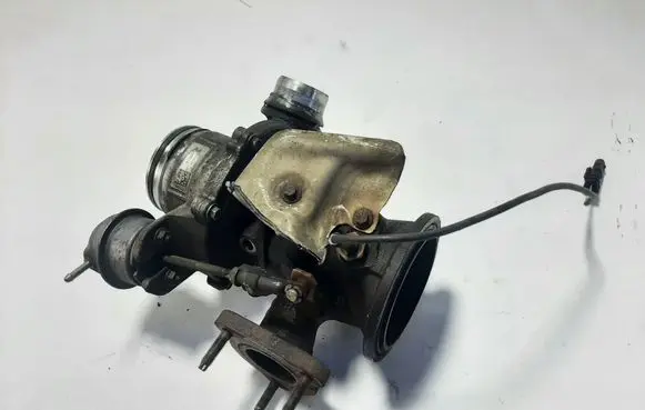 Volvo V40 Turbo 31380130