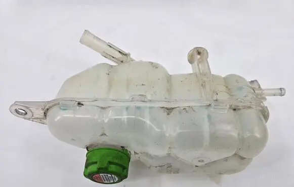 Suzuki Vitara (LY) Coolant expansion tank/reservoir 1793074S
