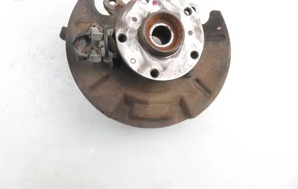 Fiat Sedici Front wheel hub spindle knuckle