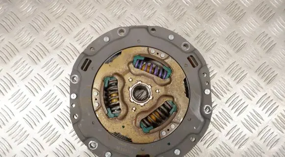 Toyota Prius (XW50) Clutch pressure plate 3127047070