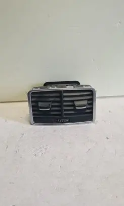 Rear air vent grill