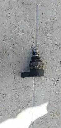 Hyundai Santa Fe Fuel pressure regulator 