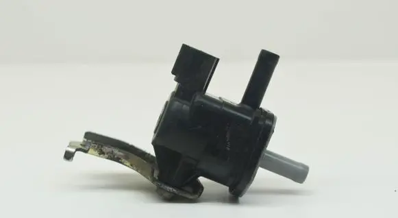 Toyota RAV 4 (XA40) Other devices 9091012276