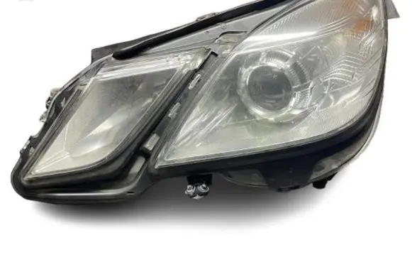 Mercedes-Benz E W212 Headlight/headlamp A2128208361 1LL01080003