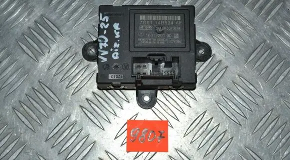 Volvo V70 Door control unit/module 7G9T14B534AF