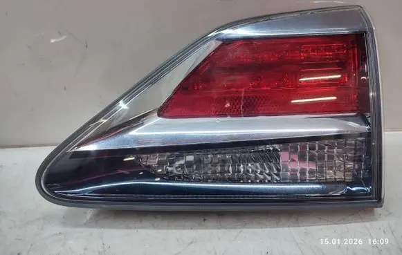 Lexus RX 450H Tailgate rear/tail lights 