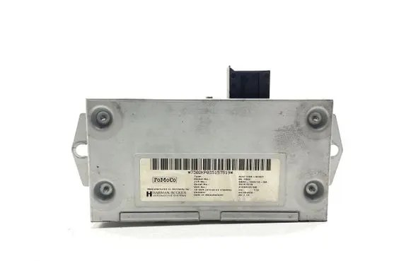 Jaguar XK - XKR USB control unit 8X2314D212AA