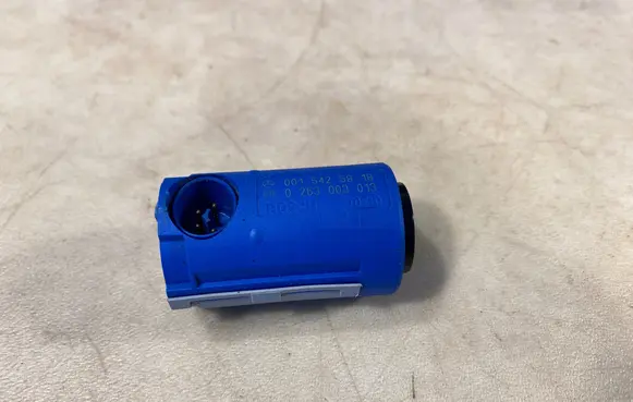 Mercedes-Benz S W220 Parking PDC sensor 0015425918