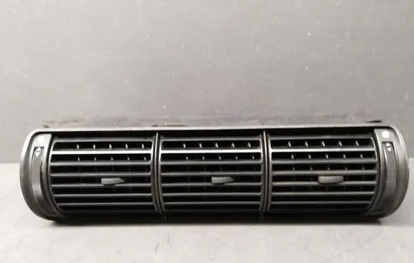 Audi A4 S4 B5 8D Dash center air vent grill 8D0820951