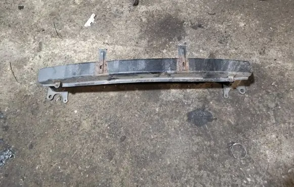 Front bumper cross member