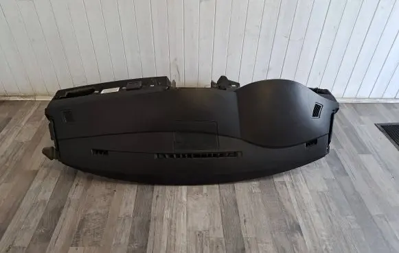 BMW 5 E60 E61 Dashboard