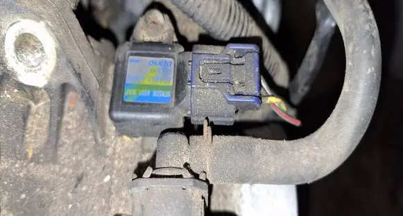 Honda CR-V Air pressure sensor 0798005410