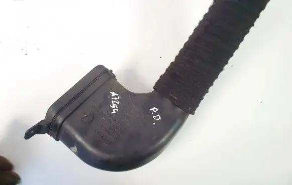 Audi A4 S4 B6 8E 8H Air intake hose/pipe 8e0129604f