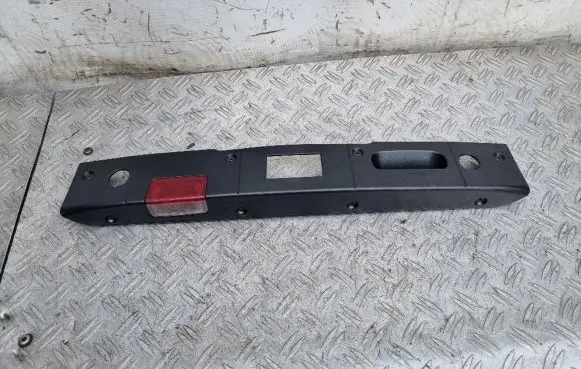 Mercedes-Benz CLS C219 Tailgate/boot lid lock trim A2197500193