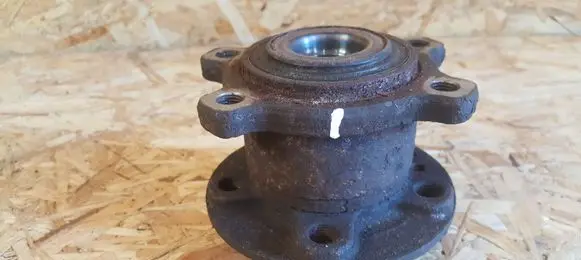 Volvo XC60 Rear wheel hub