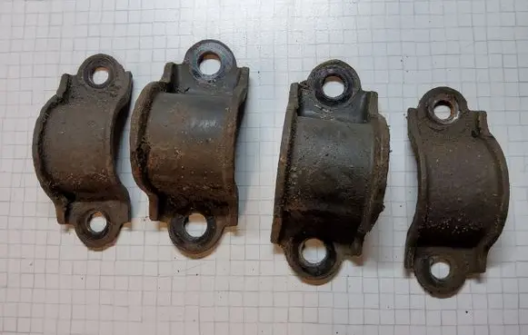 Volkswagen Transporter - Caravelle T5 Sway bar bush bracket, rear 