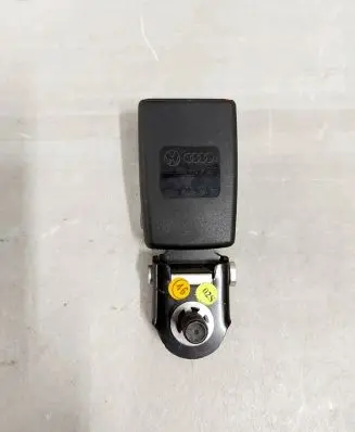 Audi Q7 4L Third row seat belt 4L0858491A