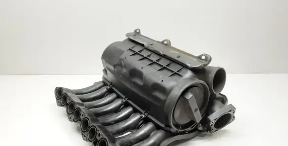 Mercedes-Benz Vaneo W414 Intake manifold 6680900301
