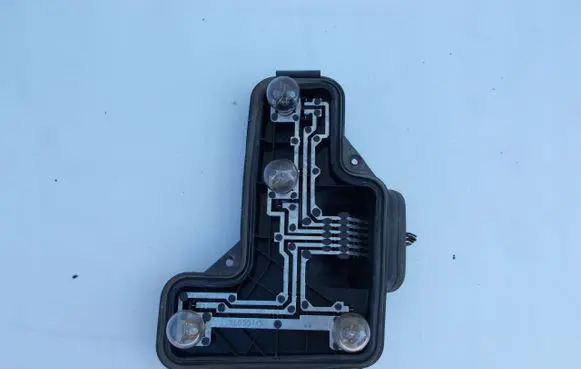Volkswagen Lupo Tail light bulb cover holder 6H0945257