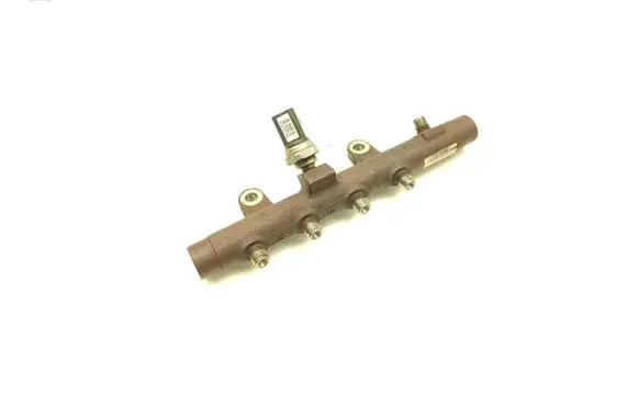Nissan Qashqai Fuel main line pipe 8200296867 8200815617