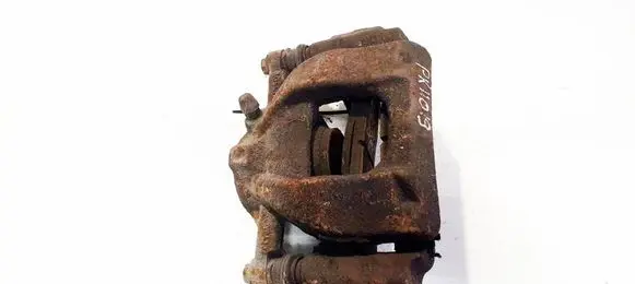 Toyota Avensis T270 Front brake caliper 