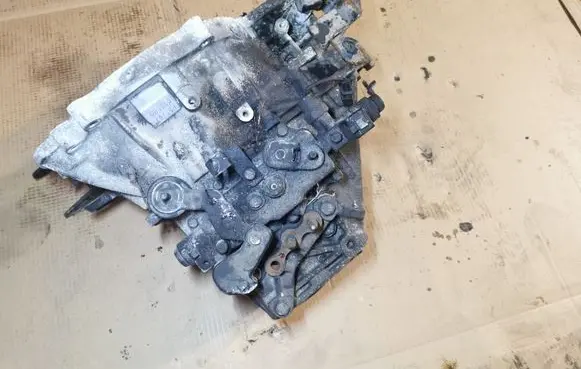 Hyundai Matrix Manual 5 speed gearbox P51767 015680