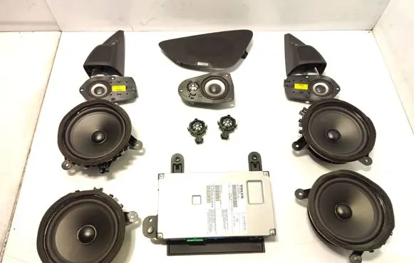 Volvo V60 Audio system kit P31409101AA 31409104 30167318