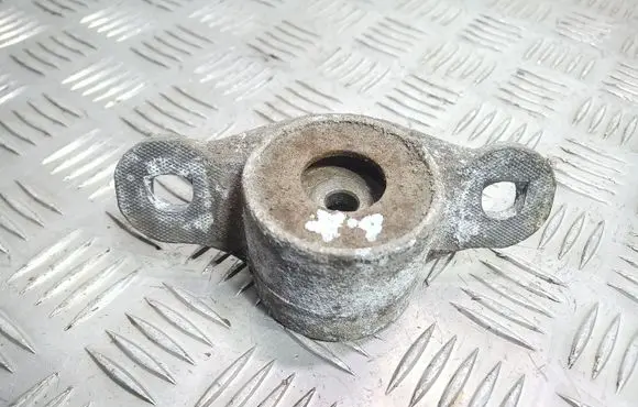 Peugeot 308 Front shock absorber mounting bracket 